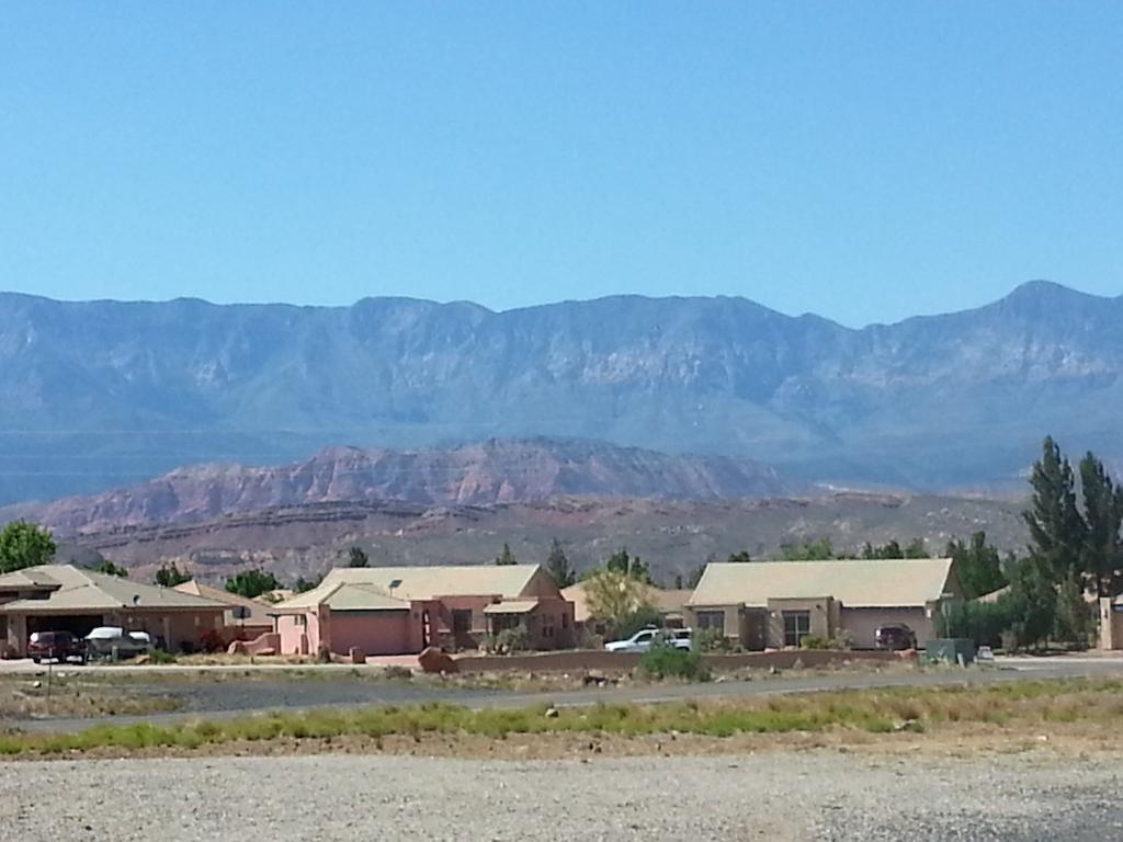 Days Inn By Wyndham Hurricane/Zion National Park Area Εξωτερικό φωτογραφία
